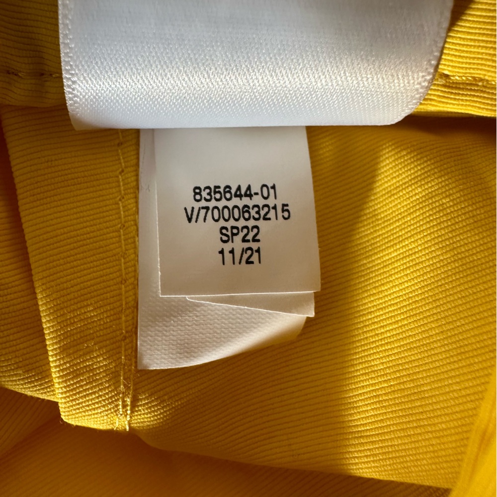 🏷️ NWT Banana Republic Wide-Leg Paperbag Pant in Yellow Umbrella XS - Picture 7 of 7